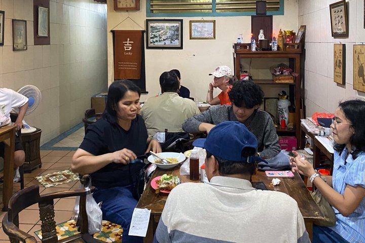 Jakarta Half Day Trip Bajaj Experience and Local Food Testing