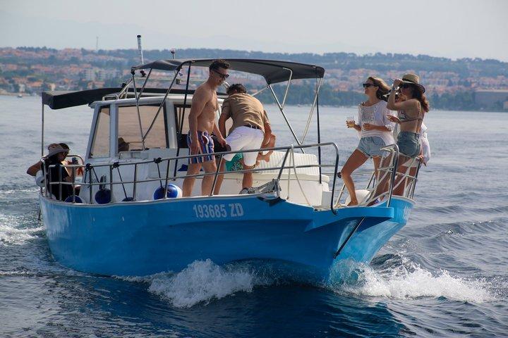 Zadar: Traditionel båd halvdag øhopping