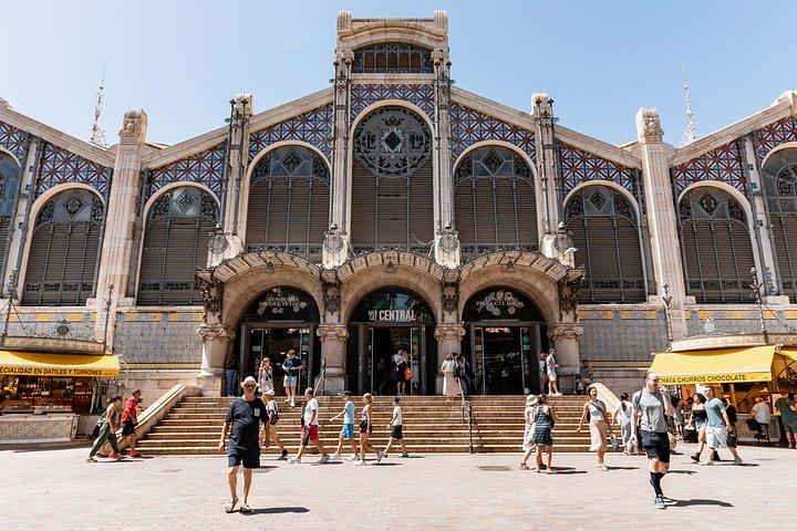 アリカンテから：バレンシアへの日帰り旅行とアルブフェーラでのボート旅行