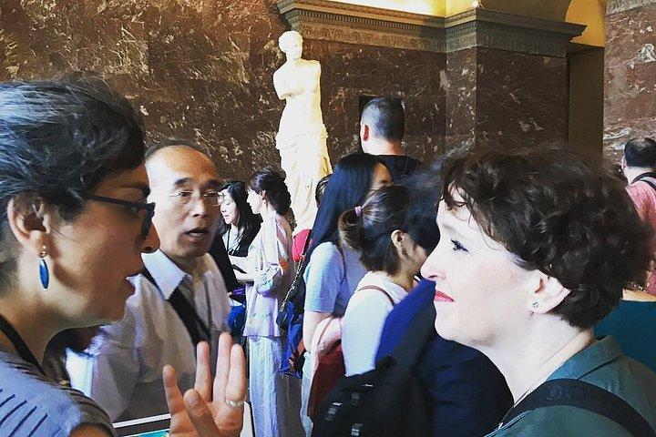 1時間30分 - ルーヴル美術館、オプションの「子供連れの家族」をハイライト - 英語/スペイン語