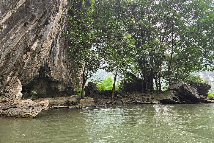 Private Ninh Binh Luxury Day Trip With Custom Itinerary