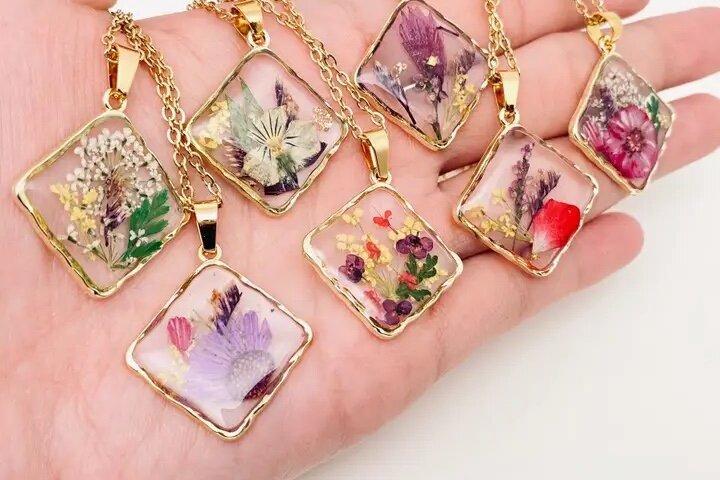 Paris 1e Duo Resin Jewelry Making Workshop