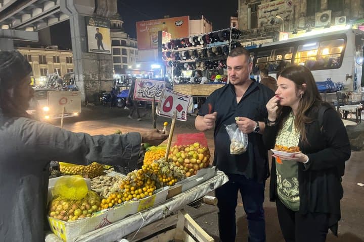 Cairo by night and free walking & eating tours in Cairo
