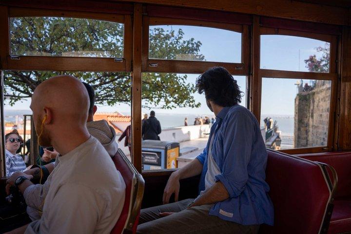 Lissabon Tram Tour (Hills und oder Royal)