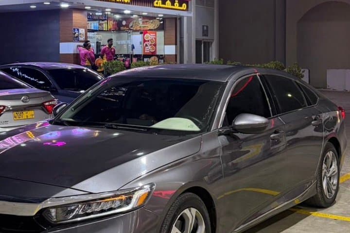 Dubai-Muscat: Private Transfer to/ from Dubai (UAE Cities)