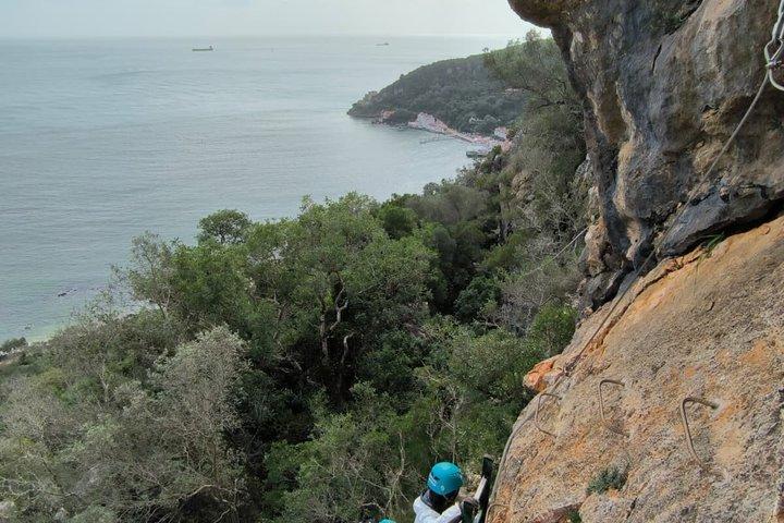 Via Ferrata + Circuit Adventure、アラビダ、セトゥーバル、リスボン近郊