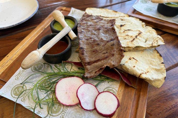 オアハカ料理10品+本格メキシコ風味の料理ツアー