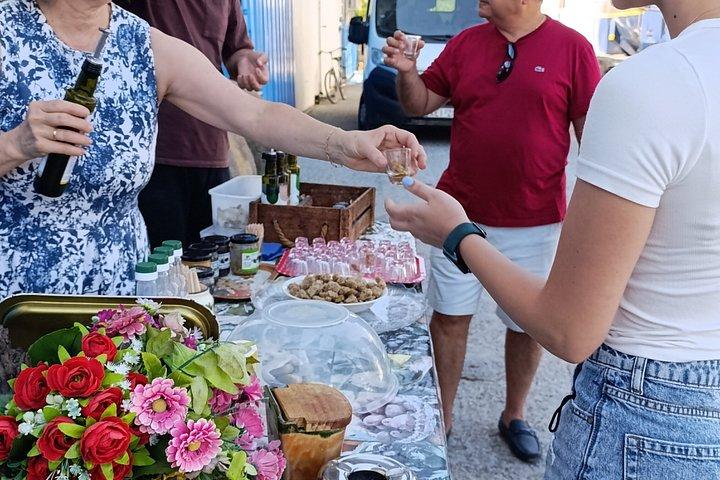 ラシティ高原へのジープツアー：試飲と陶芸体験