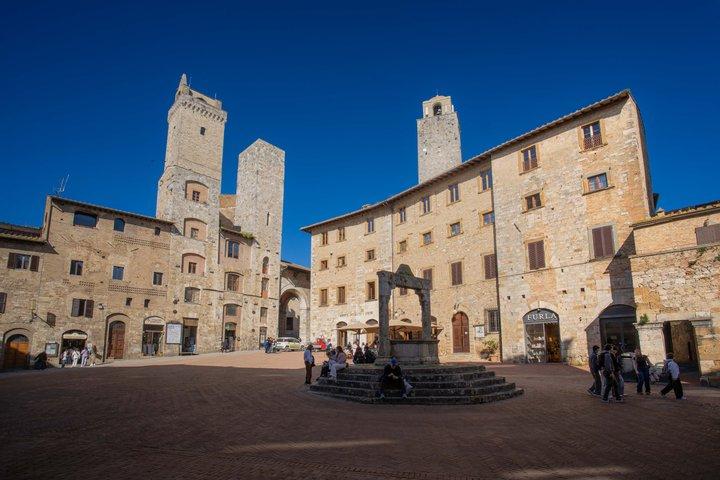 Toscane 2 - Dag 5 - Steden Flexibele sightseeing bustour