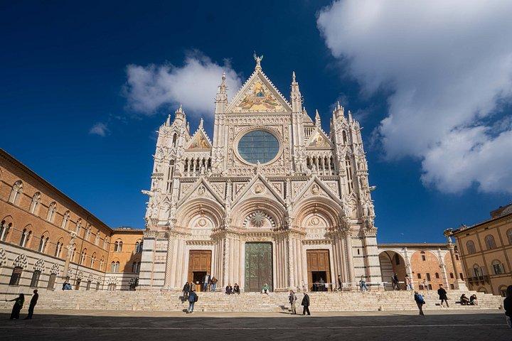 Toscana 2 - Giorni 5 - Tour in autobus turistico flessibile delle città