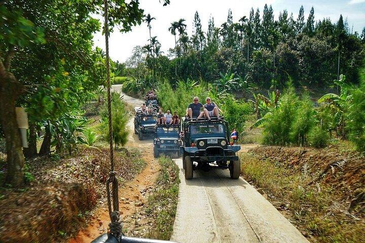 Excursion découverte en 4X4 dans la jungle de Koh Samui