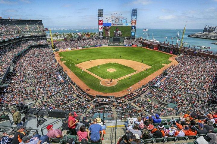 San Francisco Giants jogo de baseball no Oracle Park