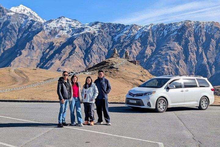 Tour privato di Kazbegi e Gudauri da Tbilisi