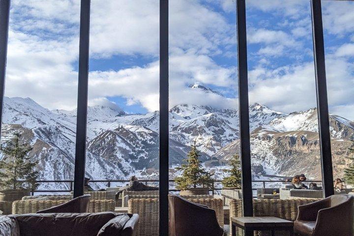 Tour privato di Kazbegi e Gudauri da Tbilisi