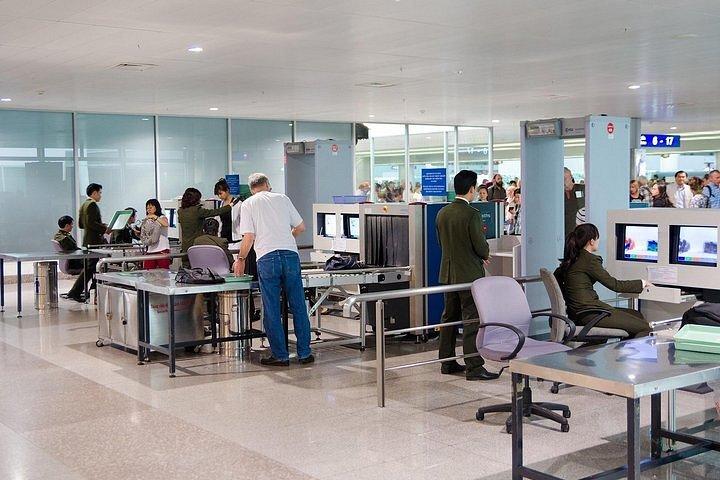 Hanoi International Airport Express VIP Service Fast Track