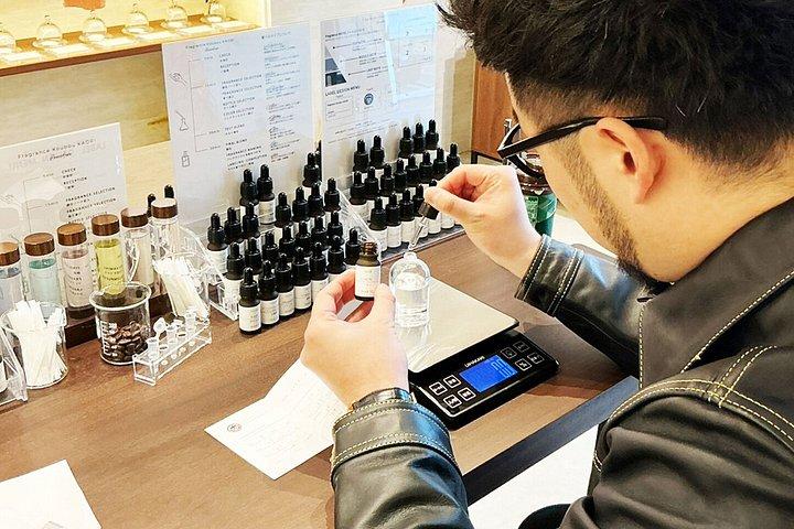 東京・浅草で自分だけの香水を作る 50mlボトル