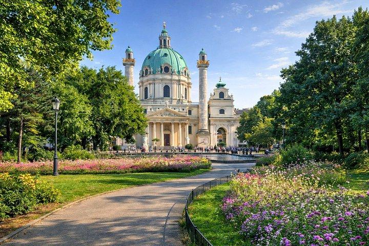 Custom Vienna Walking Tour with a Local Guide