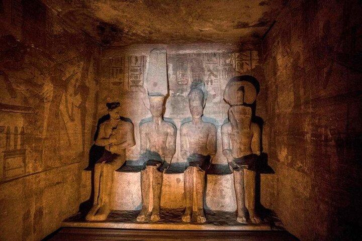 5 Day Nile Cruise in Luxor to Aswan and Balloon Ride Abu Simbel