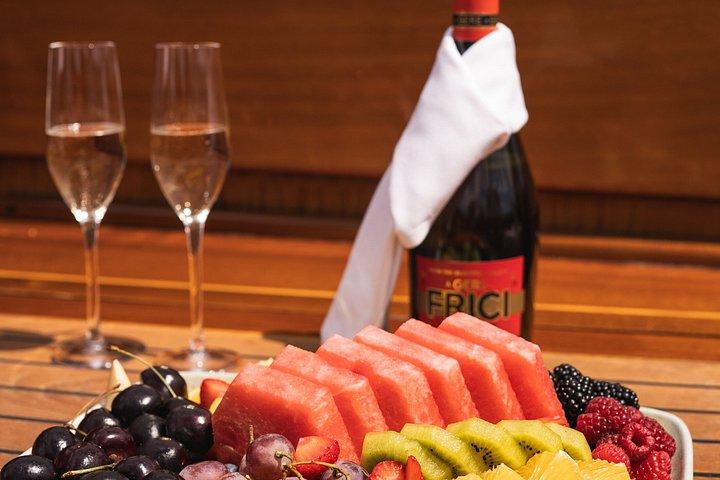 Budapest Private Sunset Cruise with Prosecco
