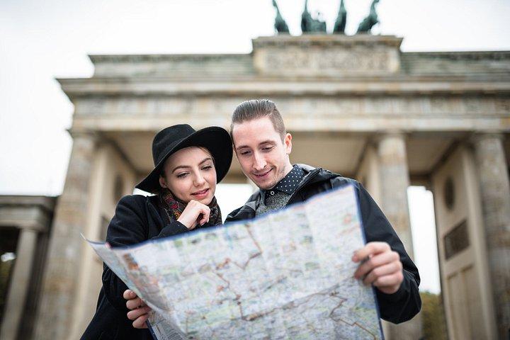 Berlin Highlights Private Family Walking Tour