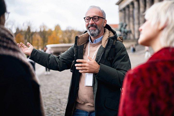 Berlin Wall History Private Walking Tour