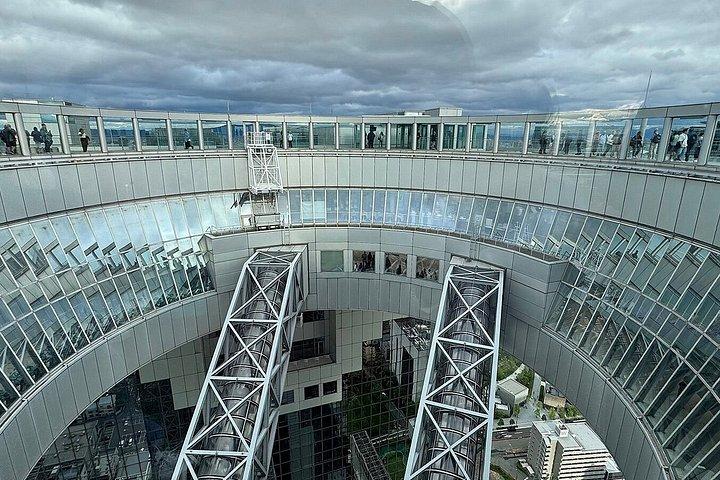 大阪の梅田スカイビル＆空中庭園展望台チケット