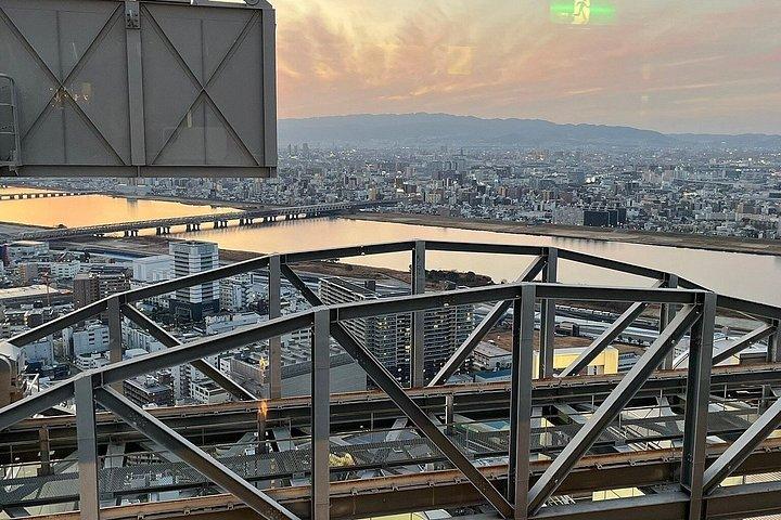 大阪の梅田スカイビル＆空中庭園展望台チケット