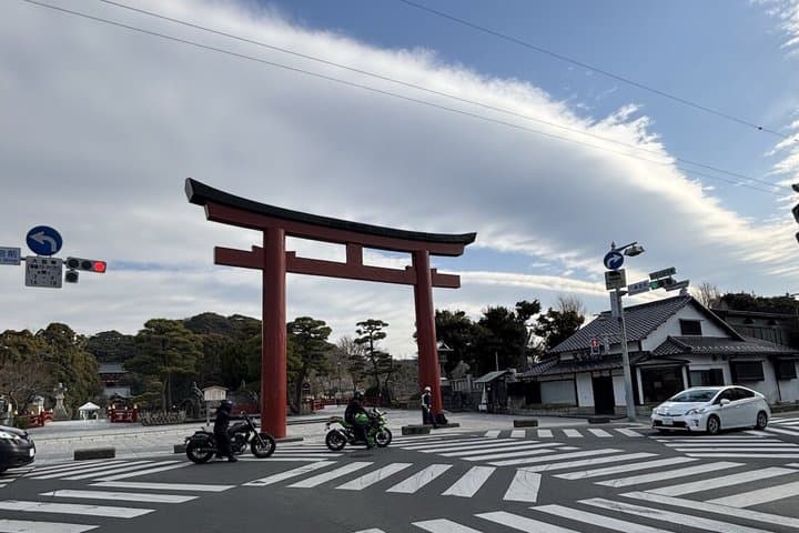 Private transfer: From Tokyo to Kamakura, Enoshima & Yokohama