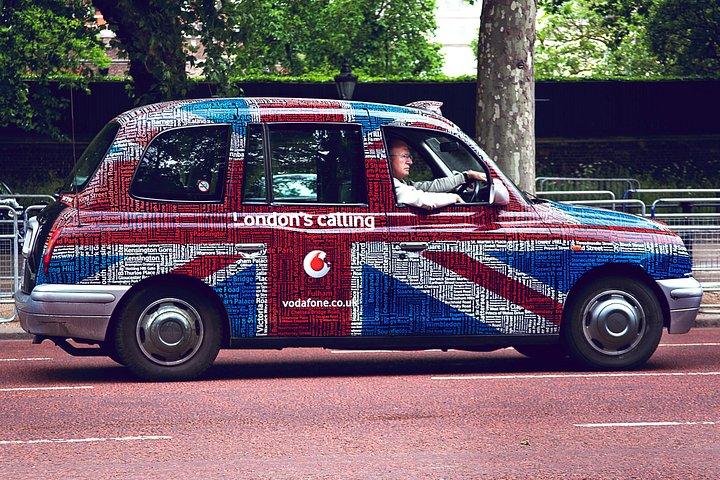 ロンドンからストーンヘンジへのプライベートガイドツアー（ホテルピックアップ付き）