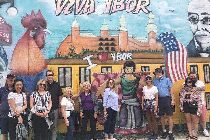 Tour a pie histórico por la ciudad de Ybor