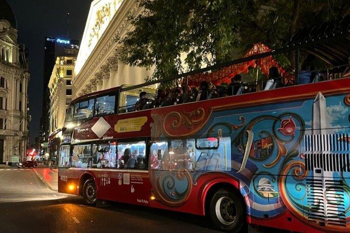 Buenos Aires After Dark : Myths & Legendsナイトバスツアー