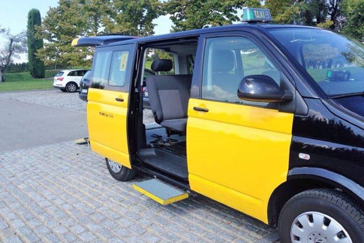 Barcelona Nach Tarragona Salou und Cambirlls Private Transfers