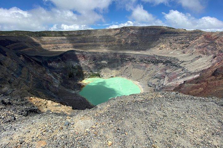 Hiking Expedition to Ilamatepec Volcano