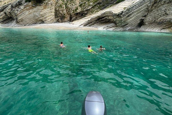 Ksamil Boat Tour Esperienza privata con nuoto e snorkeling