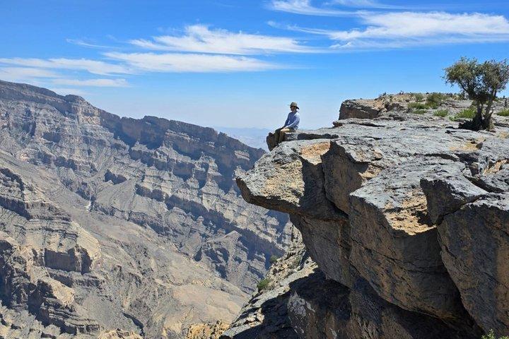 Entdecken Sie Maskat mit Private 4 - Day 4WD Journey