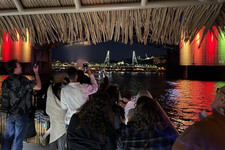 Portland City Lichter und Tiki Nächte 1 - Stunde Flusskreuzfahrt