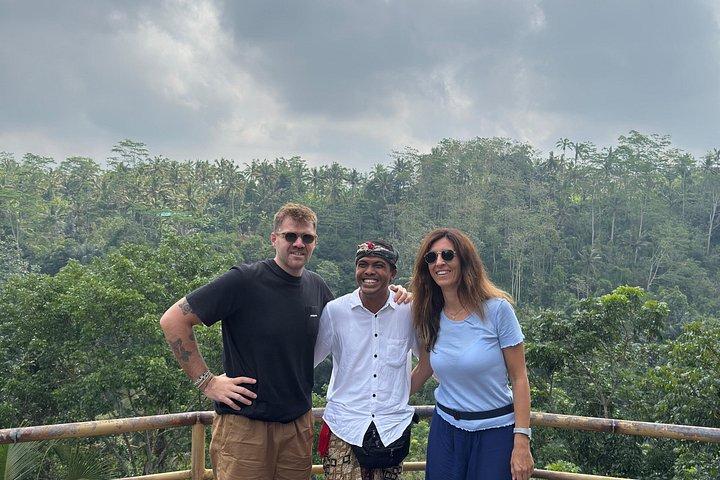 Hire a Balinese Espiritual Coach & Life Advisor