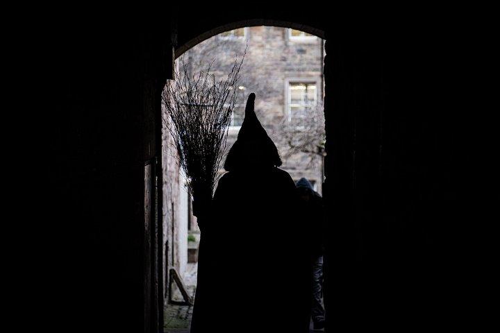 エディンバラ：魔女と幽霊の歴史ウォーキングツアー