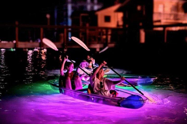 LED Night Kayaking på Clearwater Beach