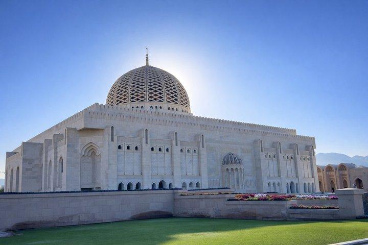 Esplora Muscat con tour privato