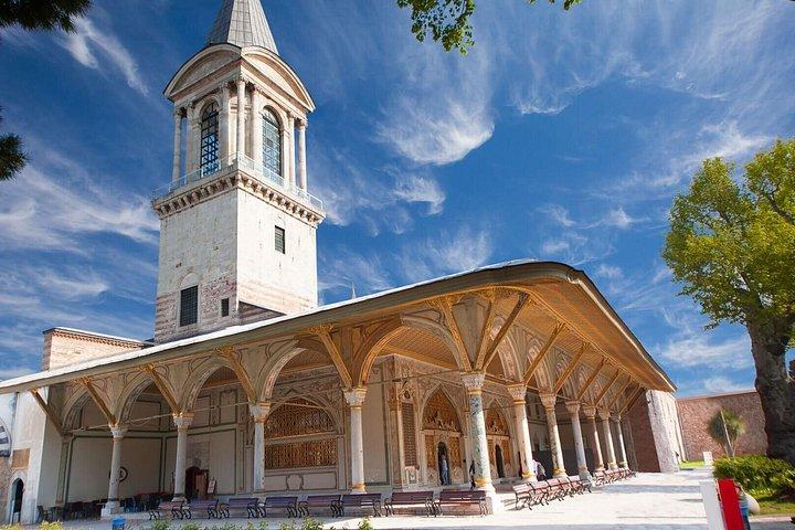 Istanbul: Topkapi Palace & Harem Guided Tour with Audio Guide