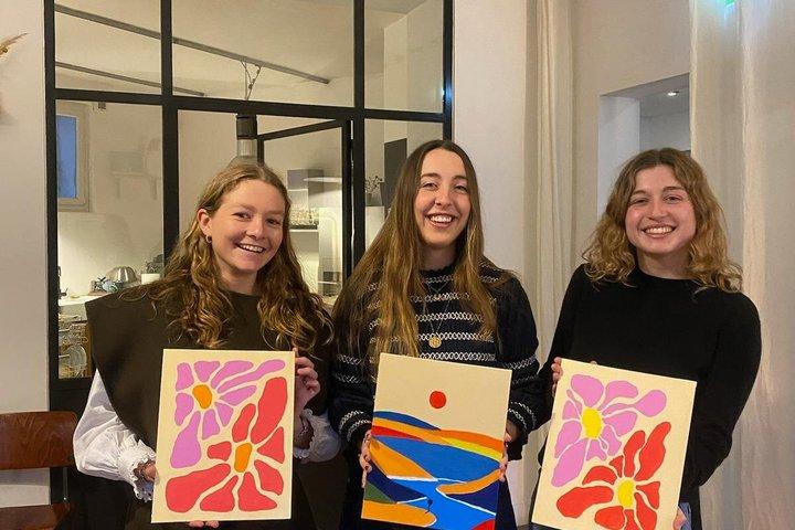 Painting&Wine Workshop - Creative Painting Experience in Paris
