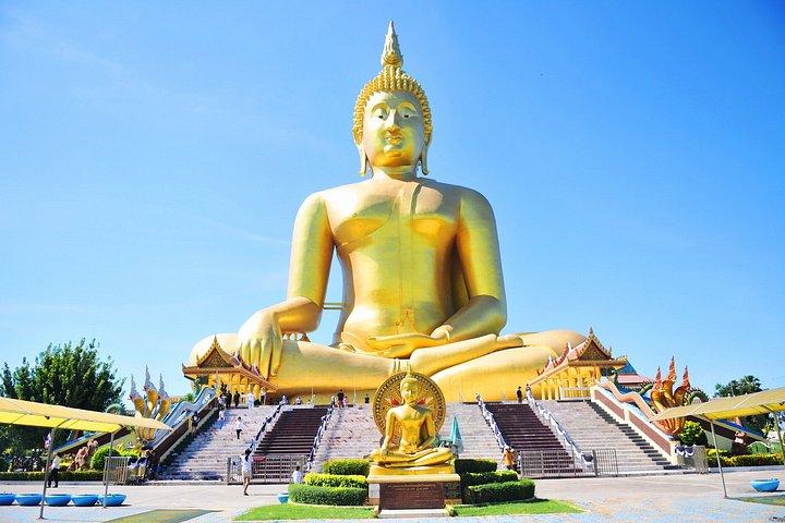 ワット・ムアンとアユタヤ世界遺産寺院ツアー