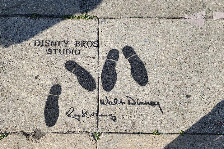 フランク・ロイド・ライトとグリフィス天文台ハイキングツアー