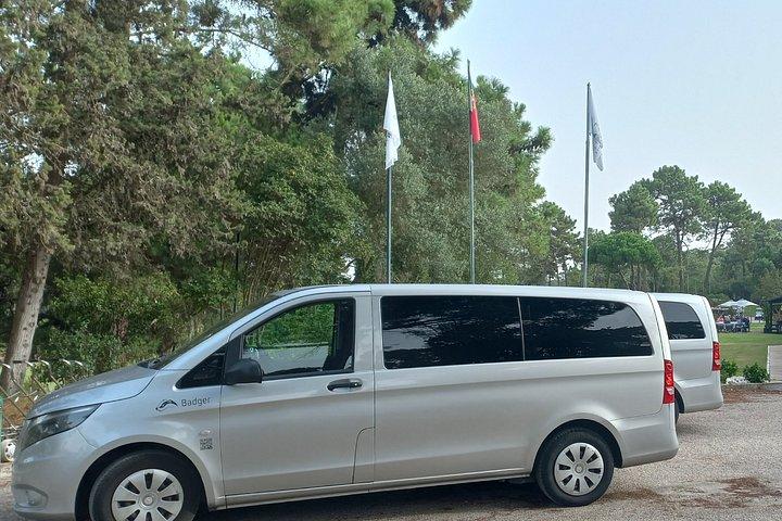 Transfer Lisbon Airport to Sesimbra