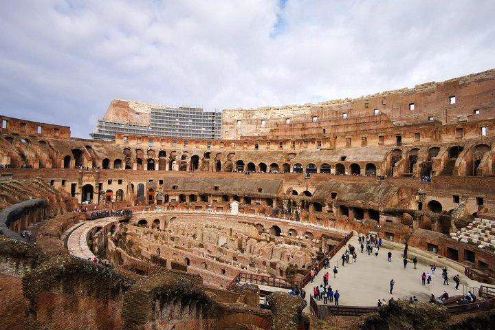 Visite guidée privée de Colosseum Gladiator Arena et Forum romain