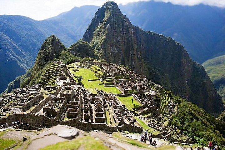 Perú Mágico : 8 - リマ、ナスカ、クスコ＆マチュピチュ日帰りツアー