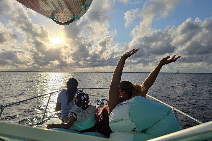 プライベートカニ島、シュノーケリング、イルカウォッチングアドベンチャー