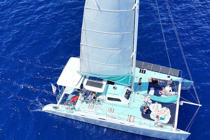 Private Catamaran Sunset Sail in Waikiki