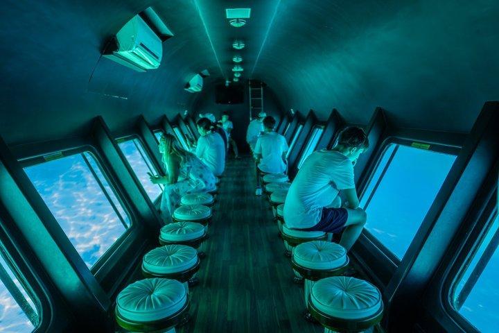 シャルム・エル・シェイクシースコープ海底ボートツアー＆コーラルリーフビューイング
